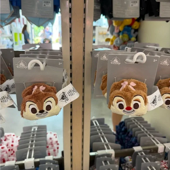 Disney Chip and Dale hair clips 2025 WDW Disney Chip and Dale Hair Clips - 2025 WDW - New main image 3